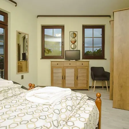 Oreha Apartament Carewo